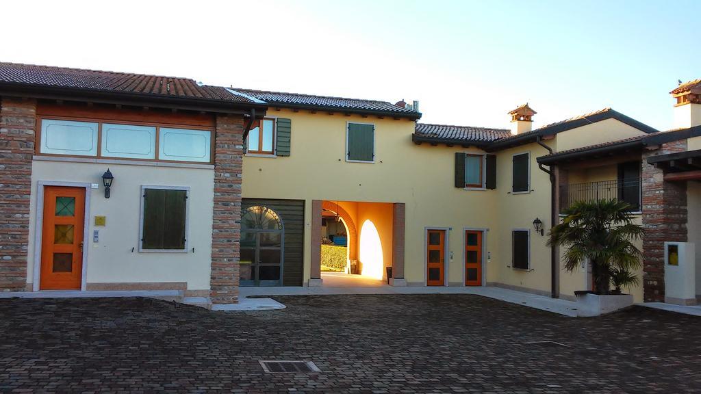 Relais Corte Pontigliardo Cola  Exterior photo