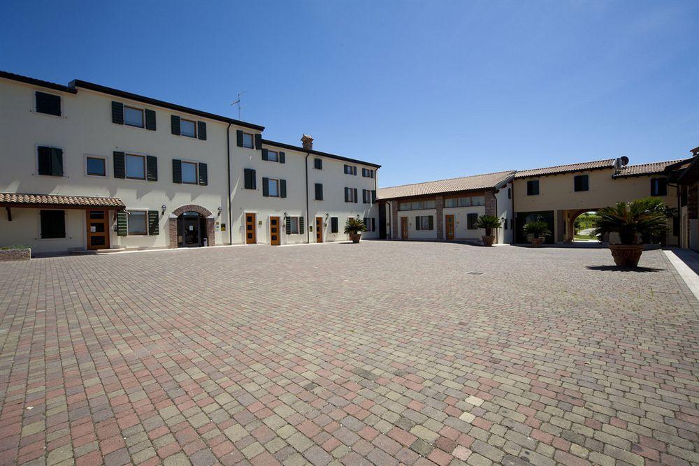 Relais Corte Pontigliardo Cola  Exterior photo